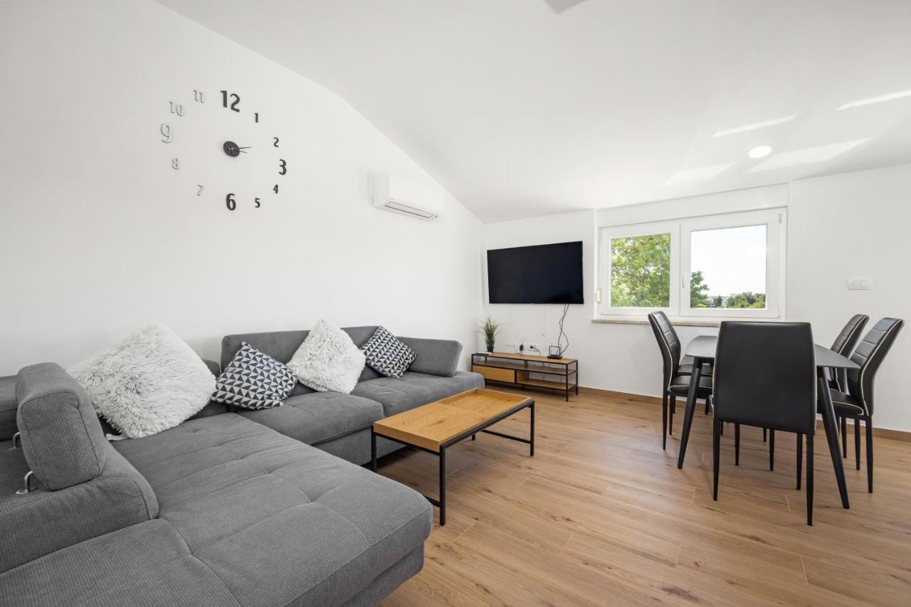 Luxury Apartments Lotus&Lovor Πούλα Εξωτερικό φωτογραφία