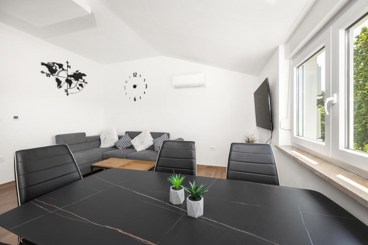 Luxury Apartments Lotus&Lovor Πούλα Εξωτερικό φωτογραφία