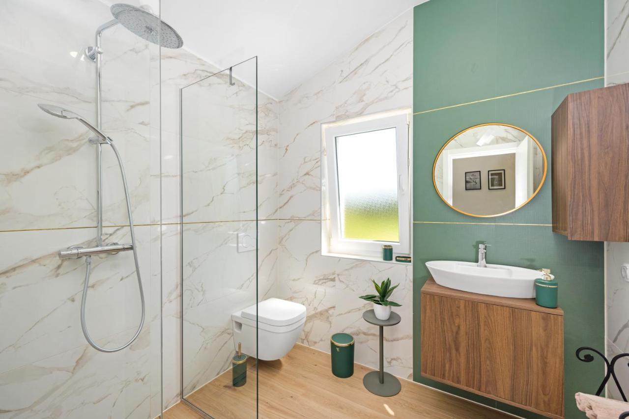 Luxury Apartments Lotus&Lovor Πούλα Εξωτερικό φωτογραφία